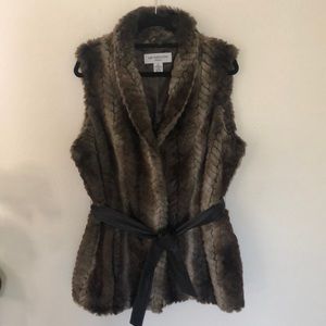 Liz Claiborne faux fur vest